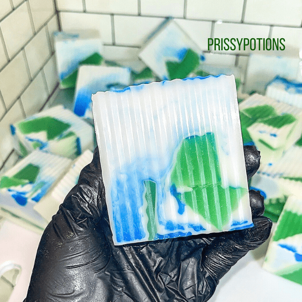 Frosty Soap - Prissy Potions
